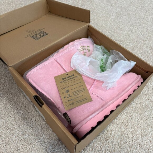 NWT BearPaw Pink Boots Size 4 Youth - Picture 4 of 5